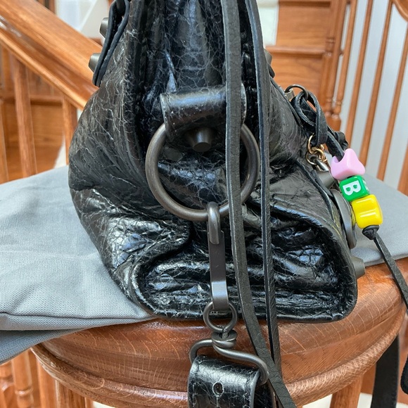 STUNNING 100% AUTHENTIC BALENCIAGA MINI CITY BLACK BAG WITH ATTACHED CHARMS - Picture 8 of 16